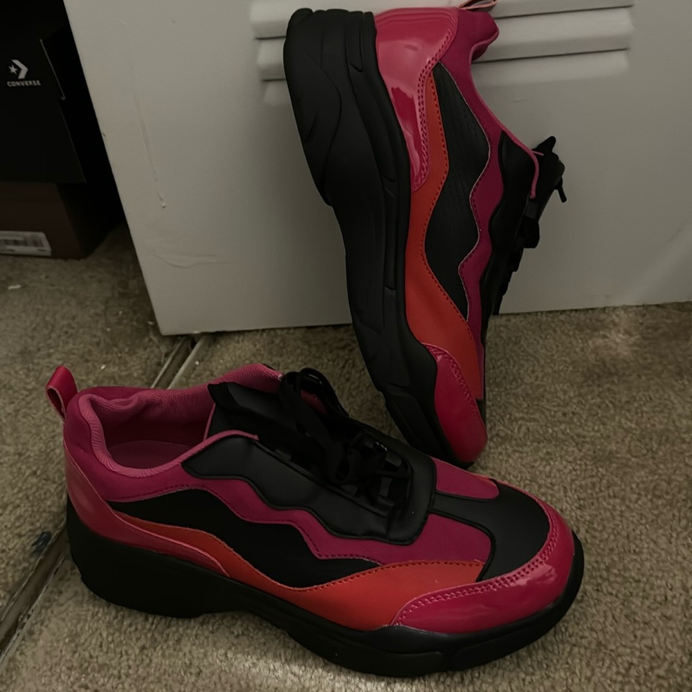 Shoedazzle brand- size 9 shoes